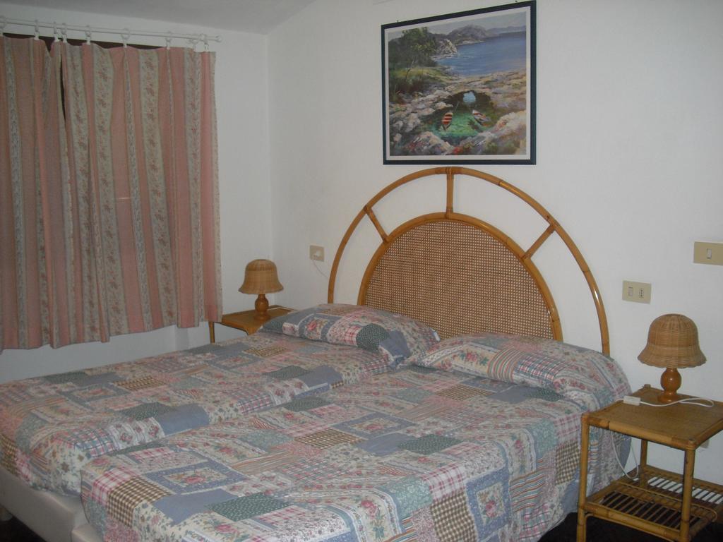 Hotel Villa Padulella Portoferraio Quarto foto