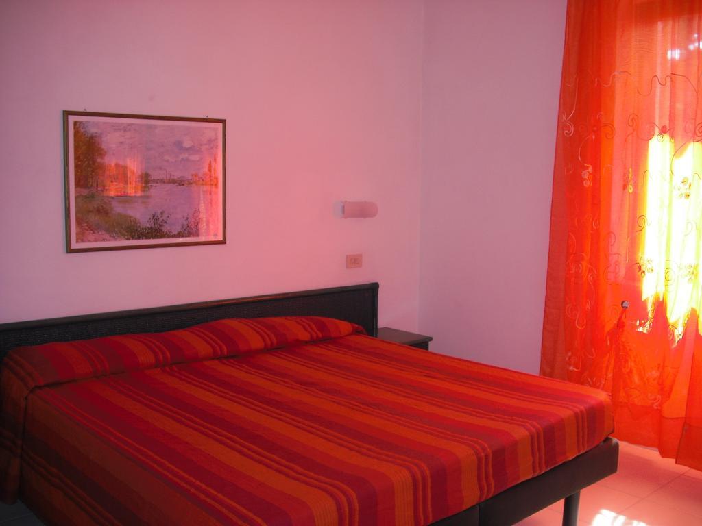 Hotel Villa Padulella Portoferraio Quarto foto